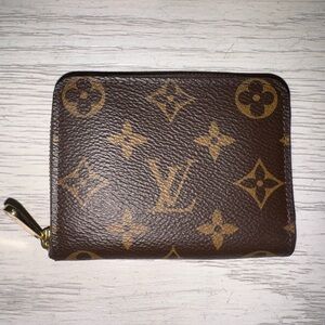 Louis Vuitton Zippy Coin Purse - Monogram